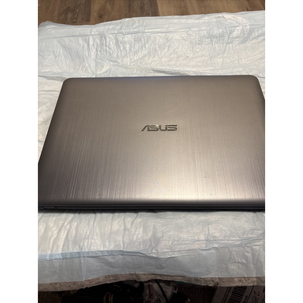 ASUS VivoBook Max X441BA 14" AMD A6 4GB 500GB Laptop Untested